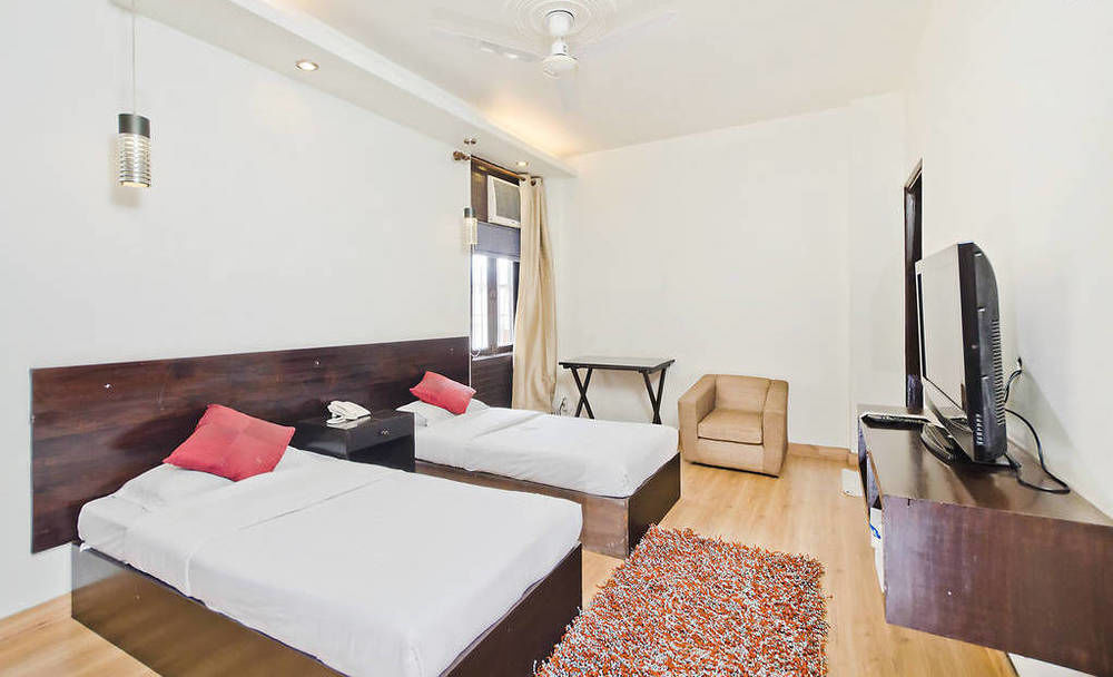 Grand Ffour Hotel New Delhi Bagian luar foto